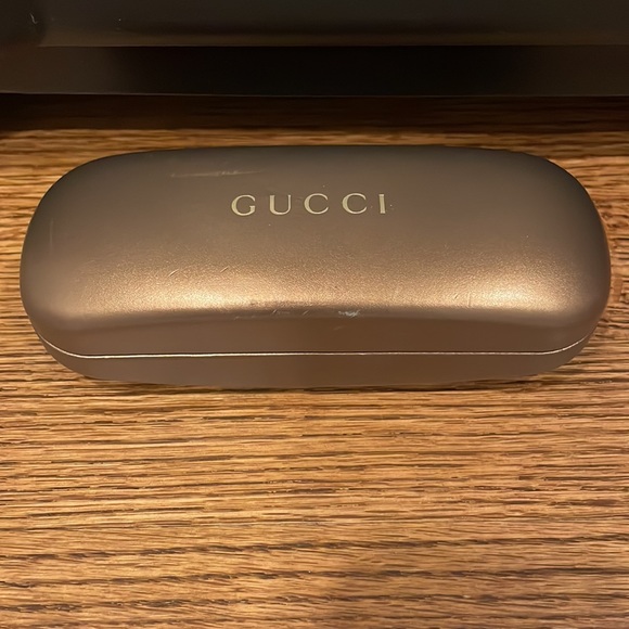 Gucci glasses case - Picture 2 of 3